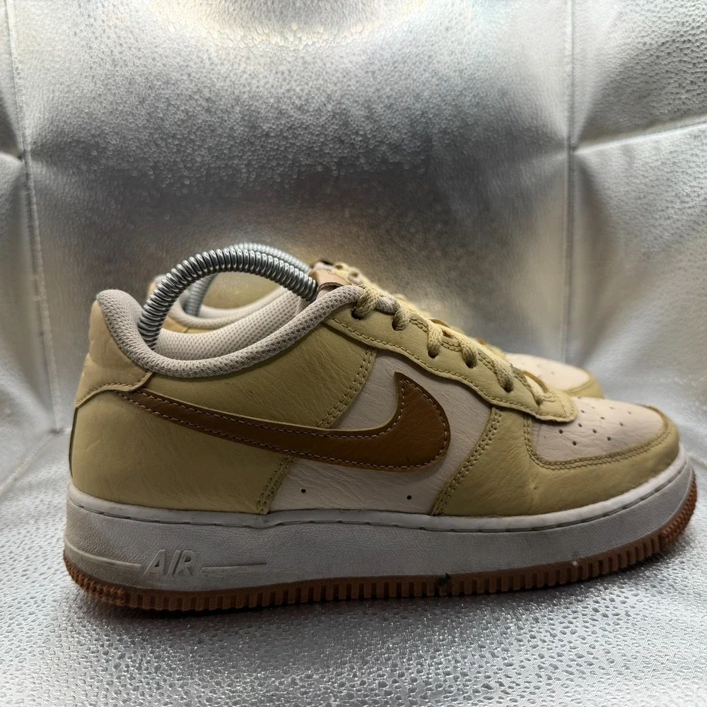 Size 6.5Y Nike Air Force 1 LV8 Brown‎ Youths Low Top Lace Up Sneaker DQ5973-200